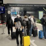 Italia mantiene controles selectivos a viajeros desde España